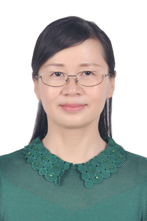 周英,女,汉族,四川乐山人,民建会员,二级教授,博士,博士生导师,现任